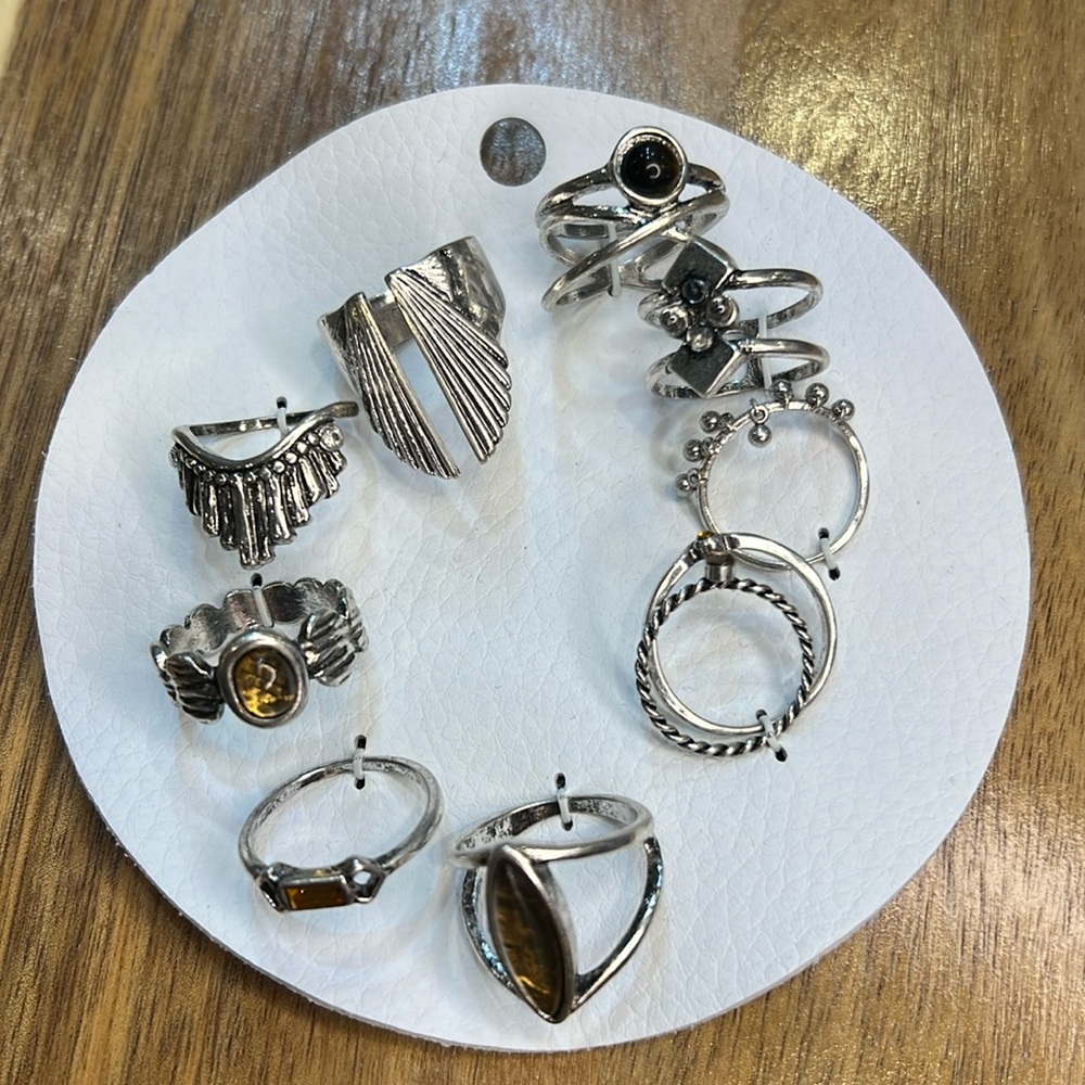 FREE PEOPLE rings♥️